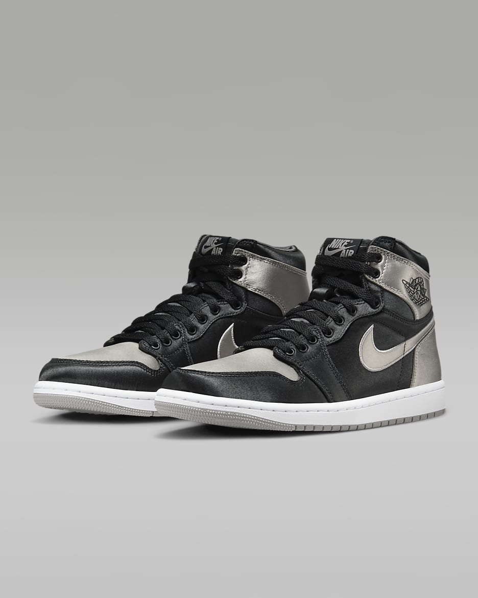 Air Jordan 1 Retro High OG Women s Shoes. Nike ID